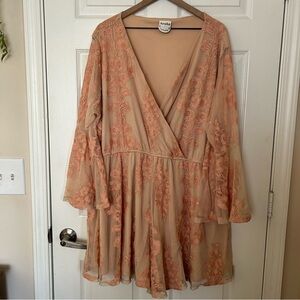 Arula Blush Embroidered Lace Faux Wrap Romper Size 3X